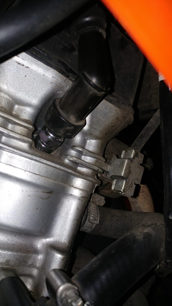 Honda CBR 125r jc39 Zylinderkopf Zündkerzenstecker aufstecken